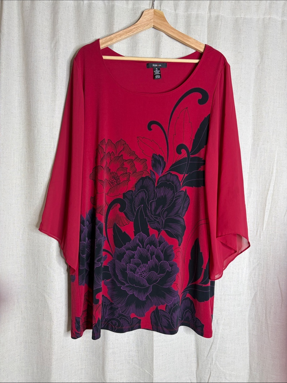 Style and co XL Plus Floral Scoop Neck Tunic Top in Deep Red